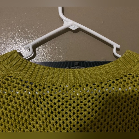 chicos lime green long sleeve crochet / knit top - size 1 - slime color - cotton - Picture 6 of 7